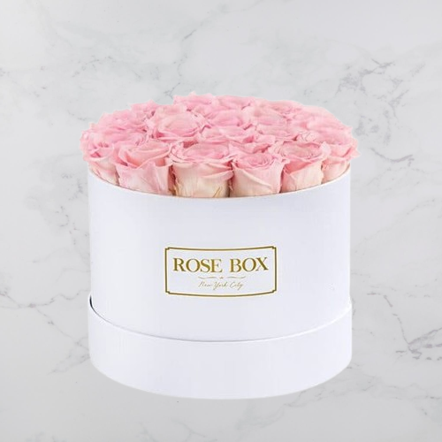 You are currently viewing Gift Box Manufacturers in Dubai | BoxArtDubai