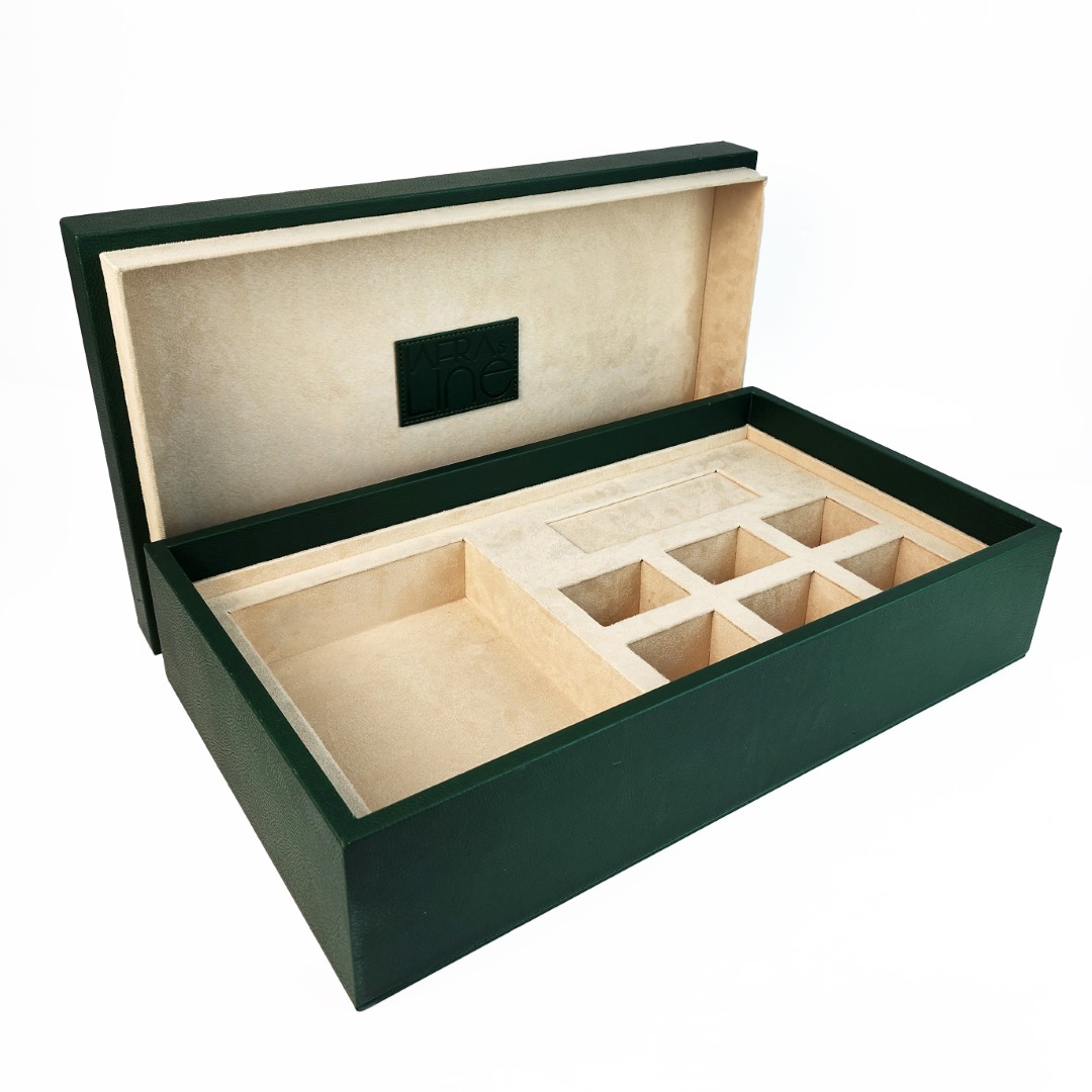 Luxury Gift Box - Leather gift box dubai-leather gift box